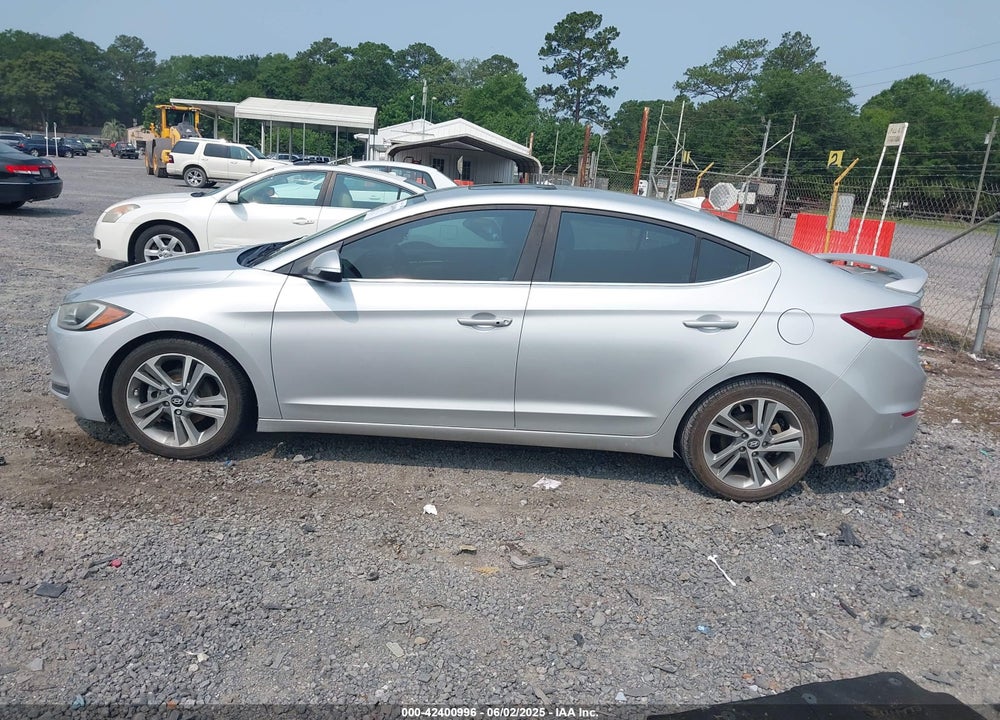 2018 HYUNDAI ELANTRA VIN: KMHD84LF6JU505516