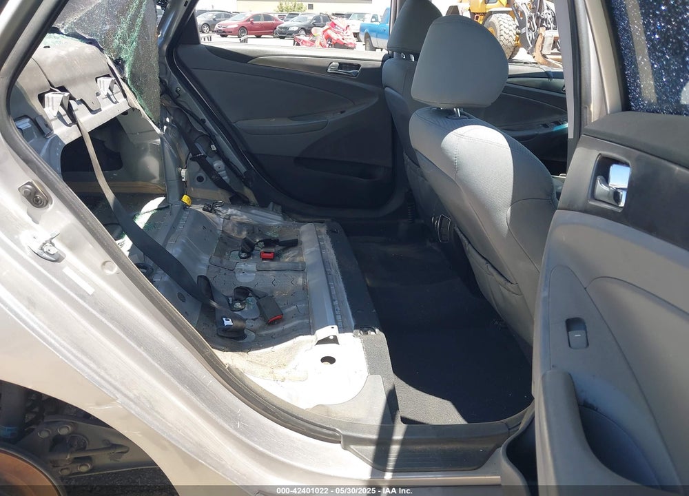 2012 HYUNDAI SONATA HYBRID VIN: KMHEC4A47CA036655