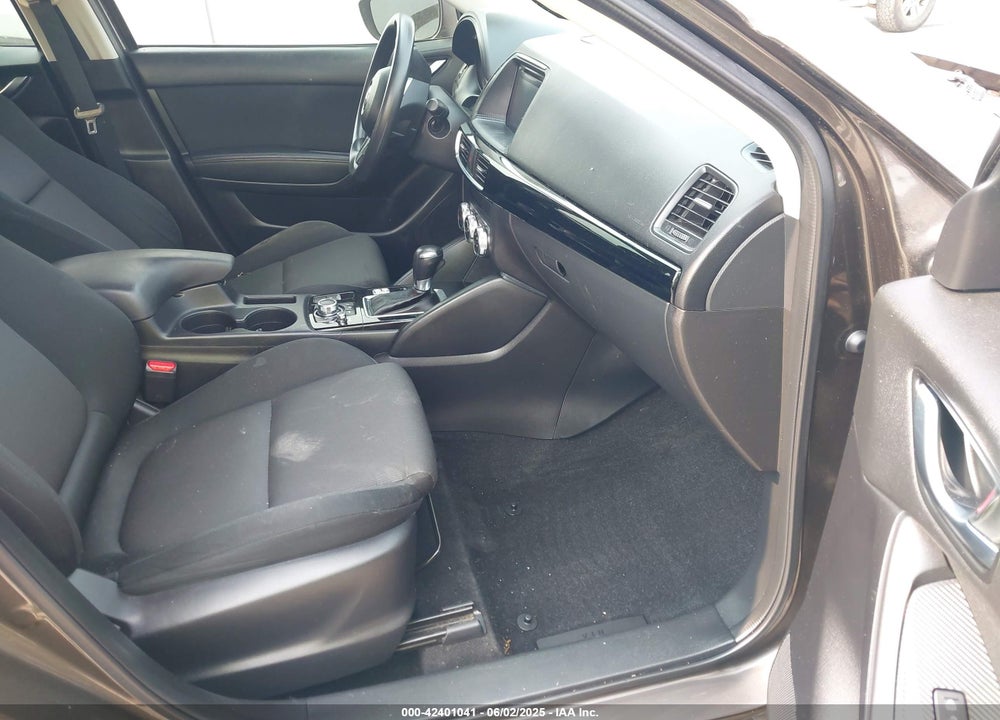 2016 MAZDA CX-5 VIN: JM3KE2BY1G0748511