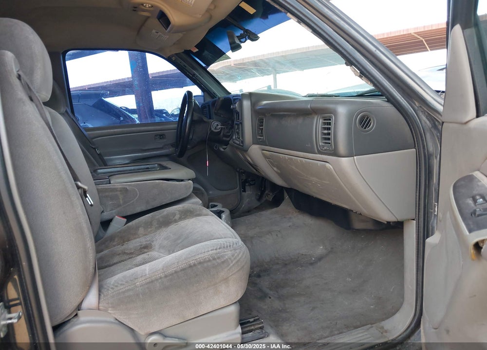 2005 CHEVROLET AVALANCHE 1500 LS VIN: 3GNEC12Z35G294843