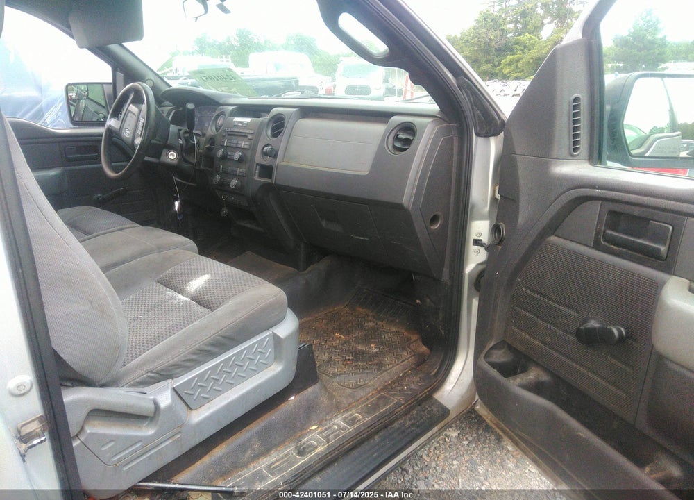 2013 FORD F-150 VIN: 1FTMF1CM1DKE52831