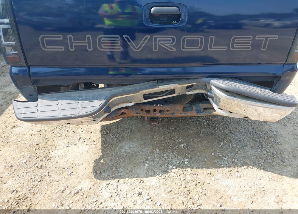 2005 CHEVROLET SILVERADO 1500 LS VIN: 1GCEK19TX5E190483