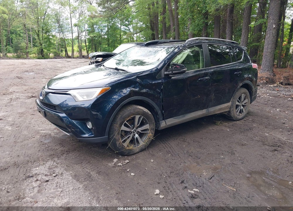 2017 TOYOTA RAV4 XLE VIN: JTMWFREV4HJ128720