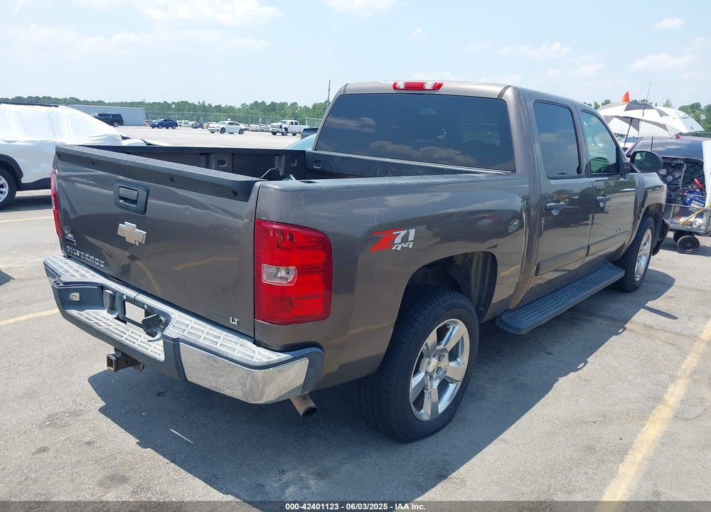 2008 CHEVROLET SILVERADO 1500 LT1 VIN: 2GCEK133681157107