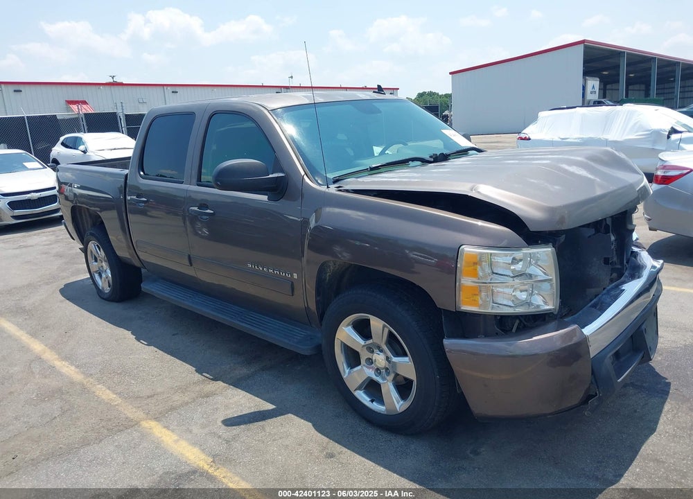 2008 CHEVROLET SILVERADO 1500 LT1 VIN: 2GCEK133681157107