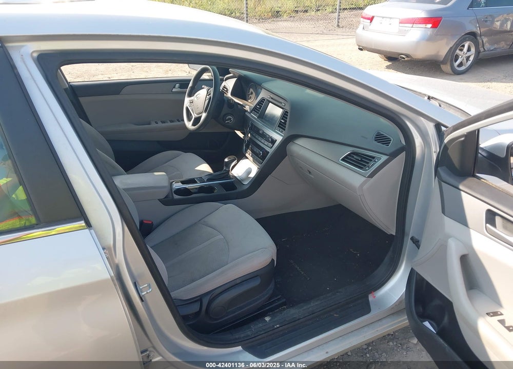 2017 HYUNDAI SONATA VIN: 5NPE24AF6HH535004