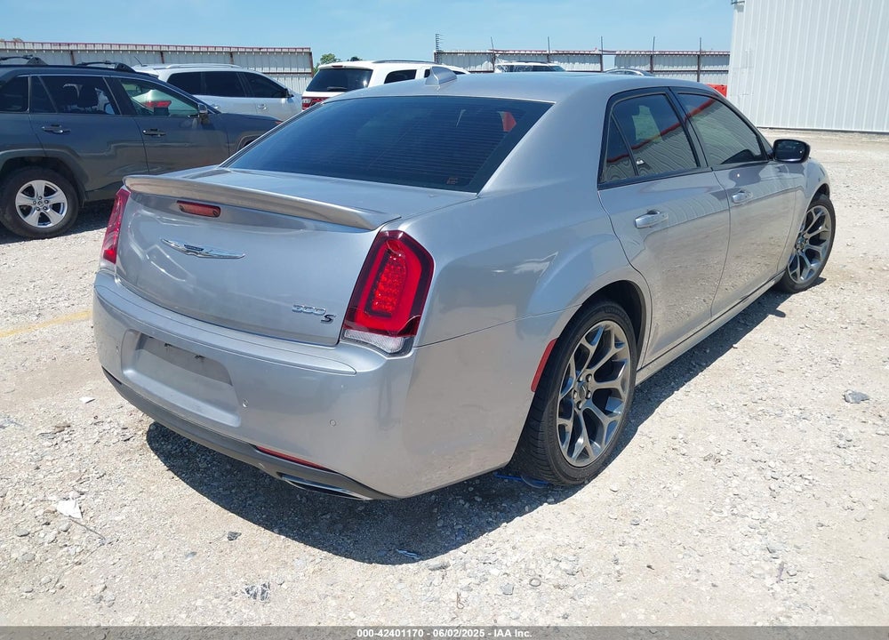2018 CHRYSLER 300 VIN: 2C3CCABG7JH244959