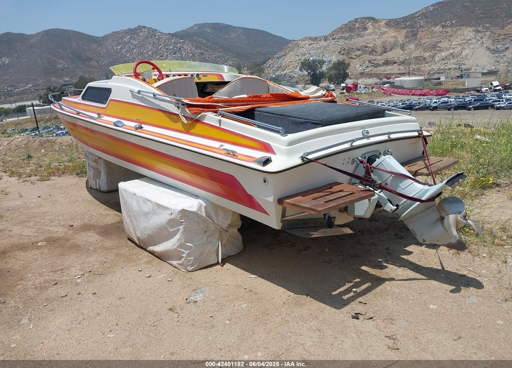 1983 SLEEKCRAFT MARK V VIN: MKV23A10M83J