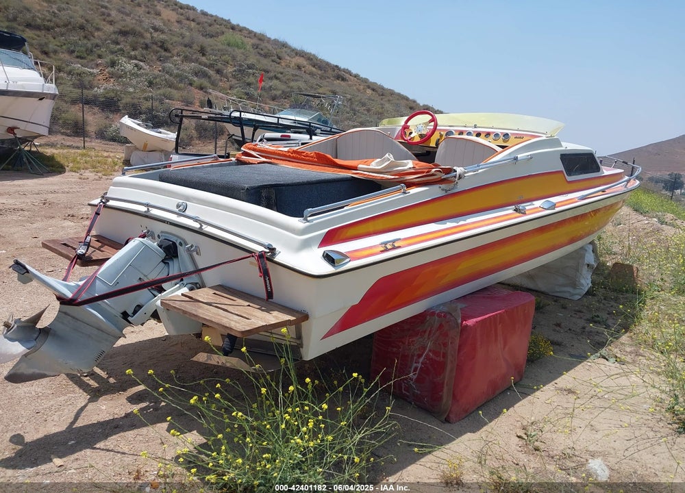 1983 SLEEKCRAFT MARK V VIN: MKV23A10M83J