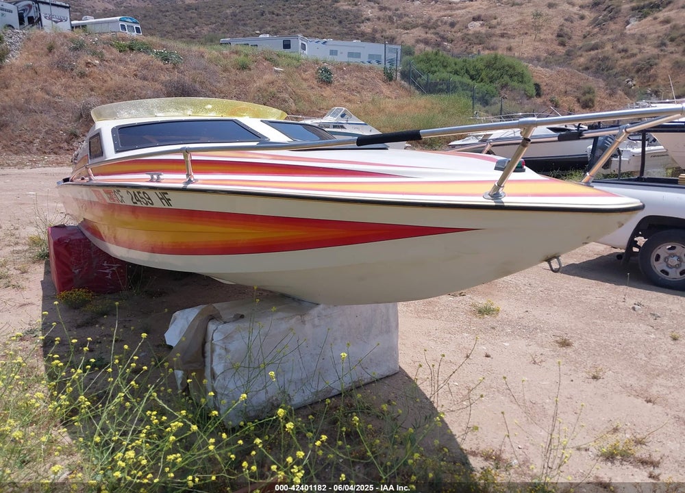 1983 SLEEKCRAFT MARK V VIN: MKV23A10M83J