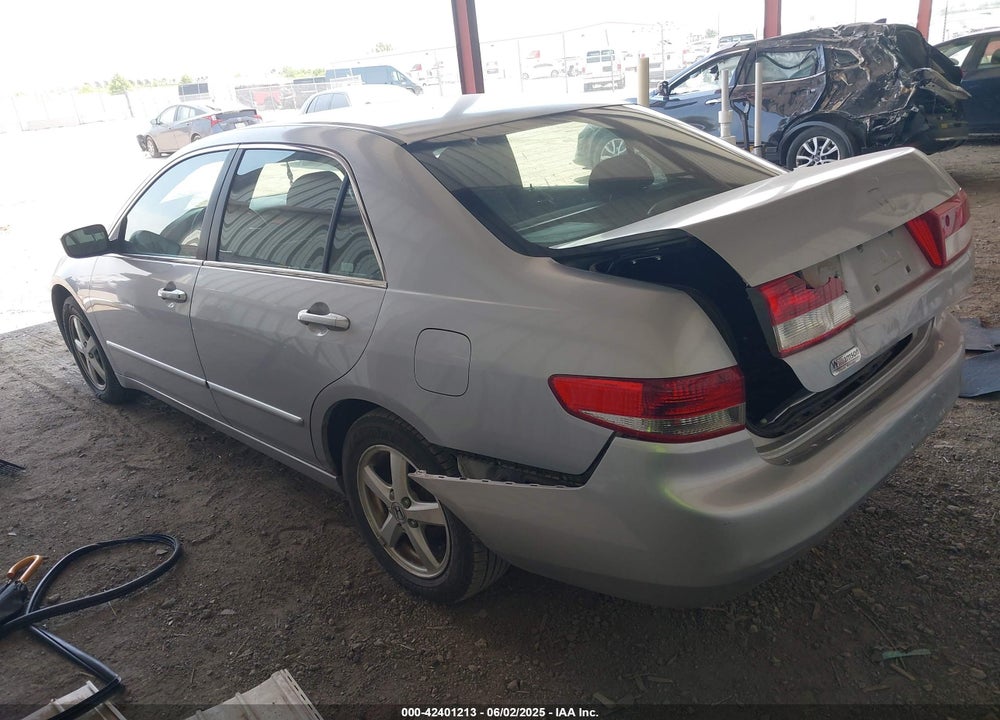 2003 HONDA ACCORD 2.4 EX VIN: JHMCM56663C036433