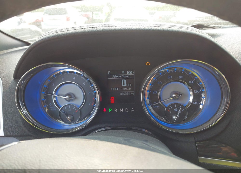 2011 CHRYSLER 300 LIMITED VIN: 2C3CA5CG1BH585626