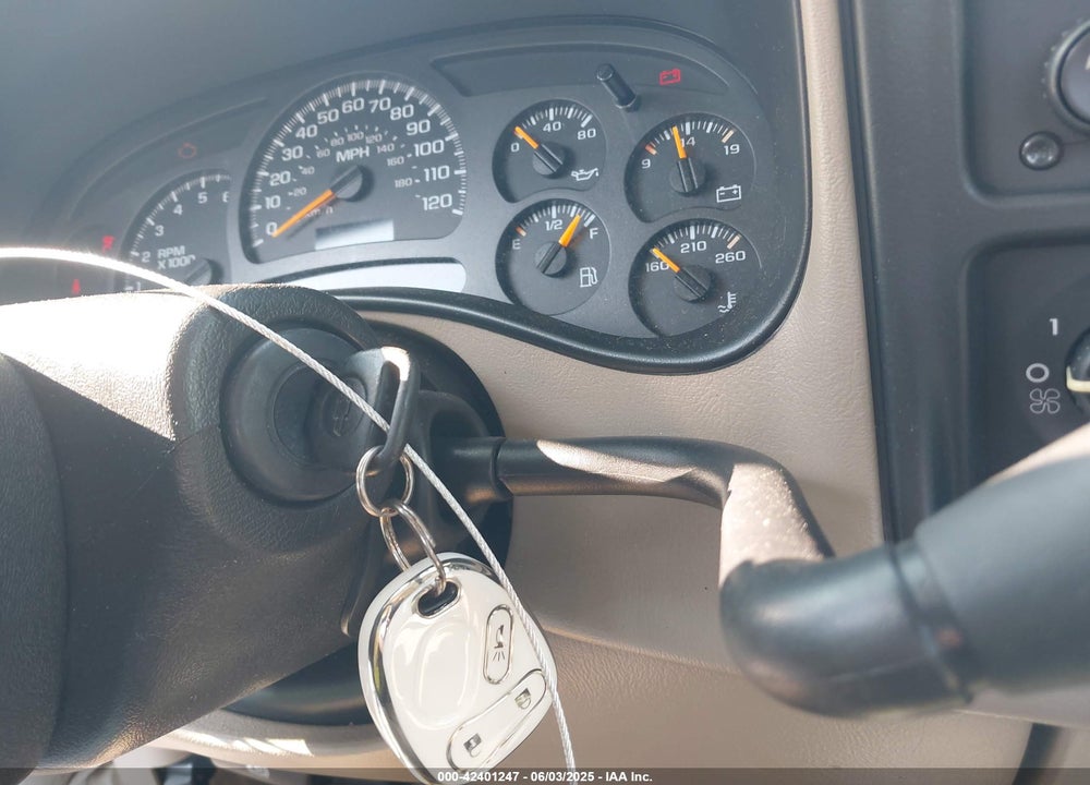 2004 CHEVROLET SILVERADO 1500 LS VIN: 1GCEK14T94Z295501