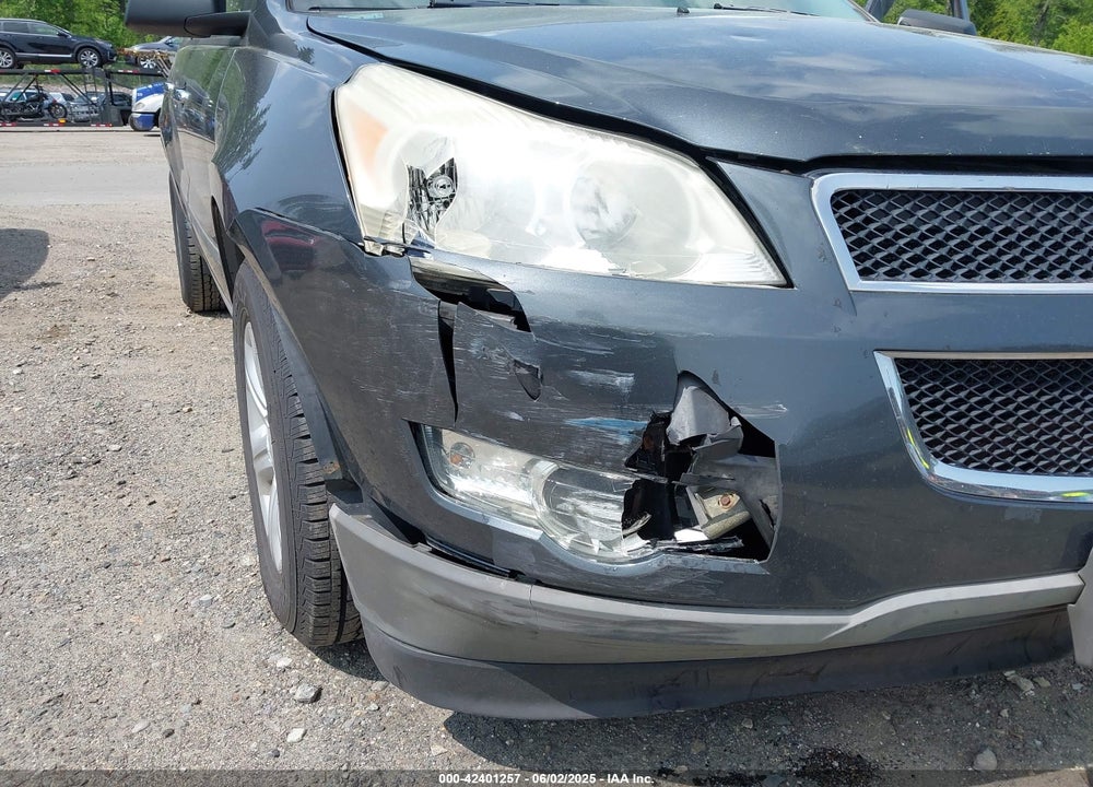 2009 CHEVROLET TRAVERSE VIN: 1GNEV13D79S111357