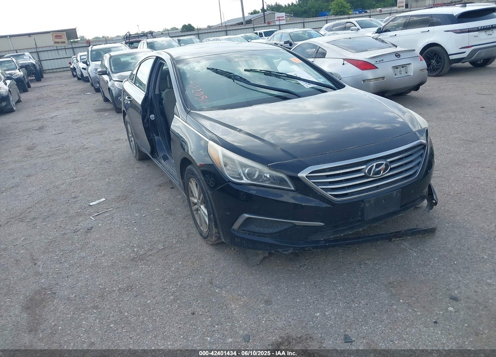 2017 HYUNDAI SONATA VIN: 5NPE24AF8HH512050