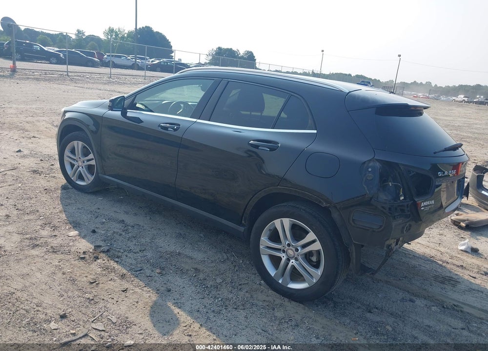 2015 MERCEDES-BENZ GLA 250 VIN: WDCTG4GB4FJ128536