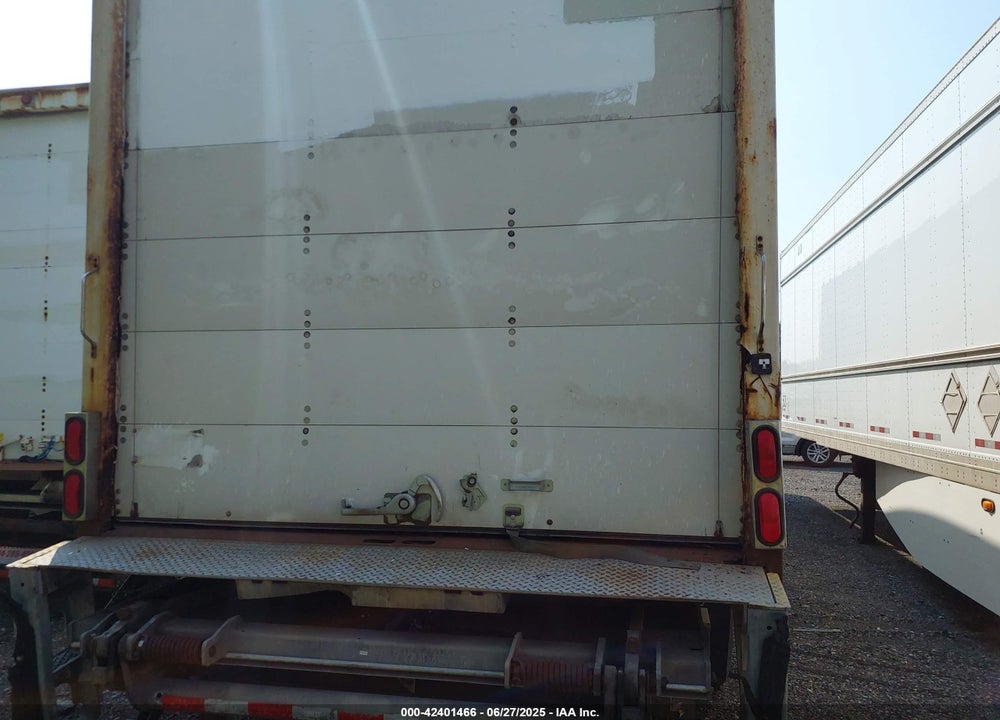2011 WABASH NATIONAL CORP --- VIN: 1JJV482VXBL385612