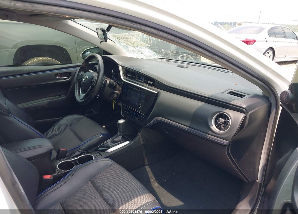 2019 TOYOTA COROLLA SE VIN: 5YFBURHE9KP882487