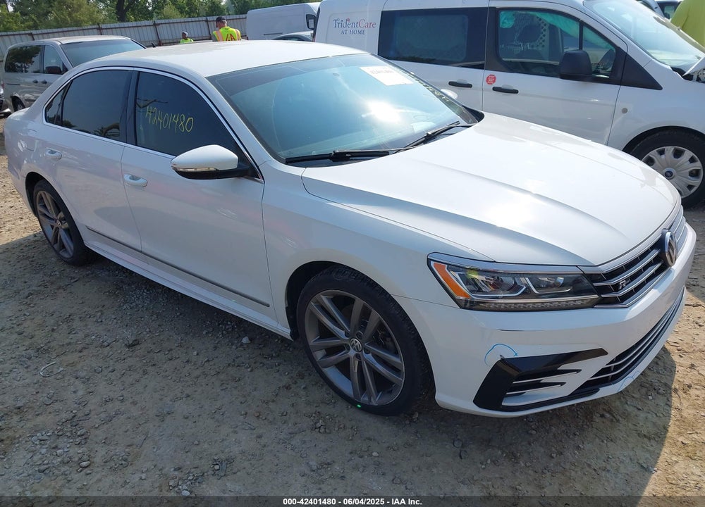2016 VOLKSWAGEN PASSAT 1.8T R-LINE VIN: 1VWAS7A32GC056334