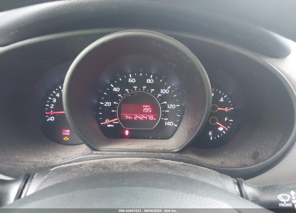 2015 KIA SOUL VIN: KNDJN2A27F7804054