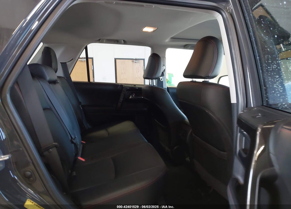 2024 TOYOTA 4RUNNER TRD OFF ROAD PREMIUM VIN: JTERU5JRXR6253290