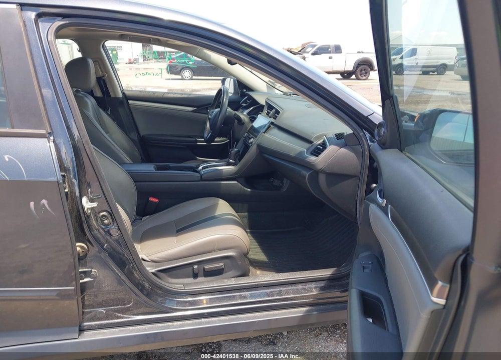 2016 HONDA CIVIC TOURING VIN: 19XFC1F91GE004959