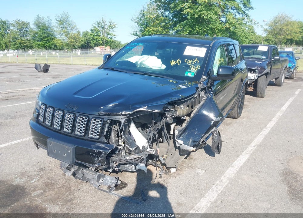 2018 JEEP GRAND CHEROKEE VIN: 1C4RJFAG8JC230355