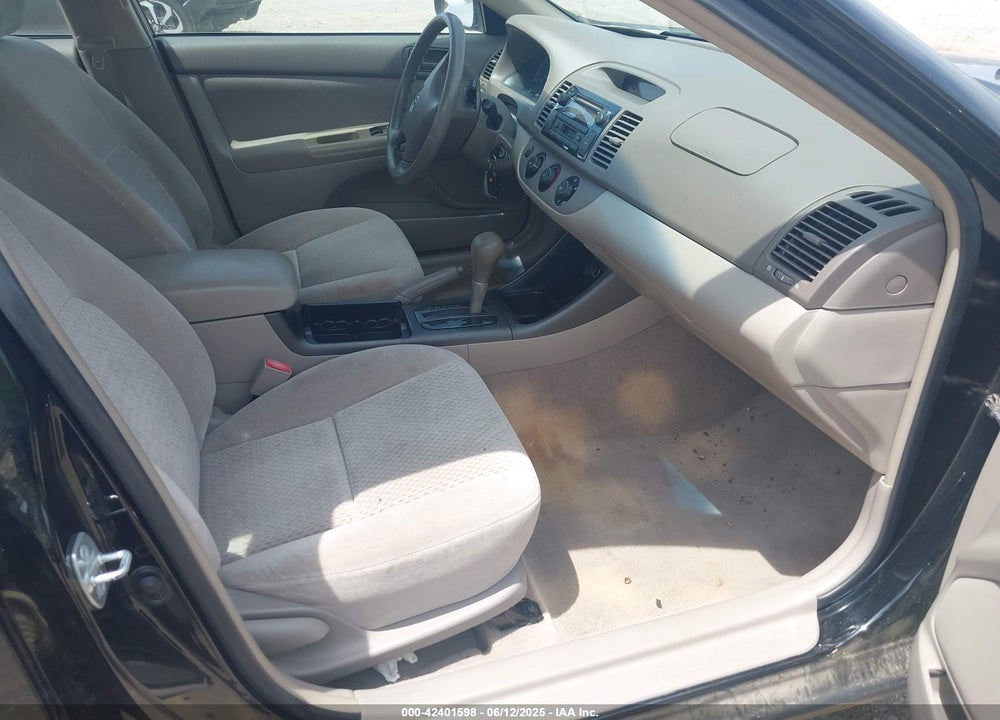 2003 TOYOTA CAMRY LE VIN: 4T1BE32K93U213550