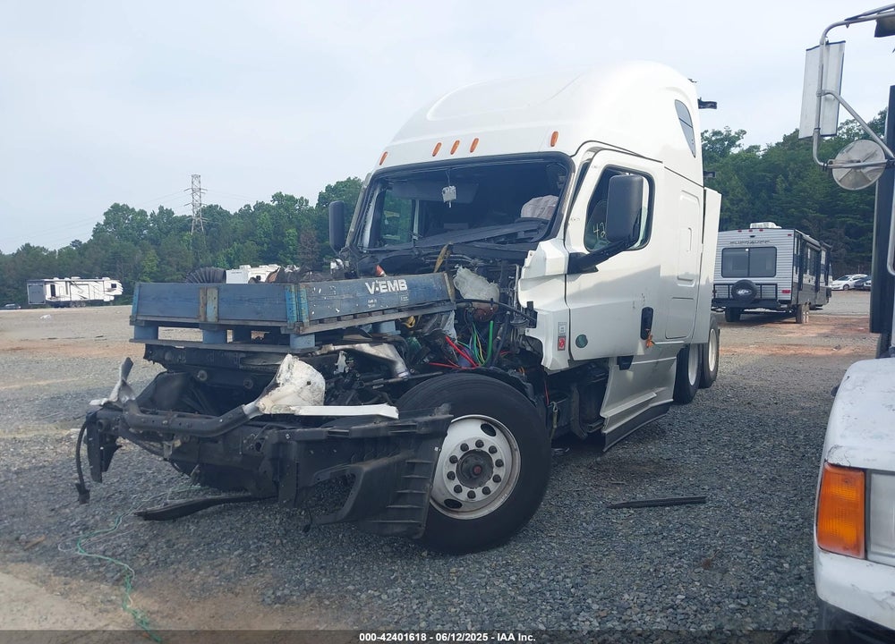 2022 FREIGHTLINER NEW CASCADIA 126 VIN: 3AKJHHDRXNSMV7776