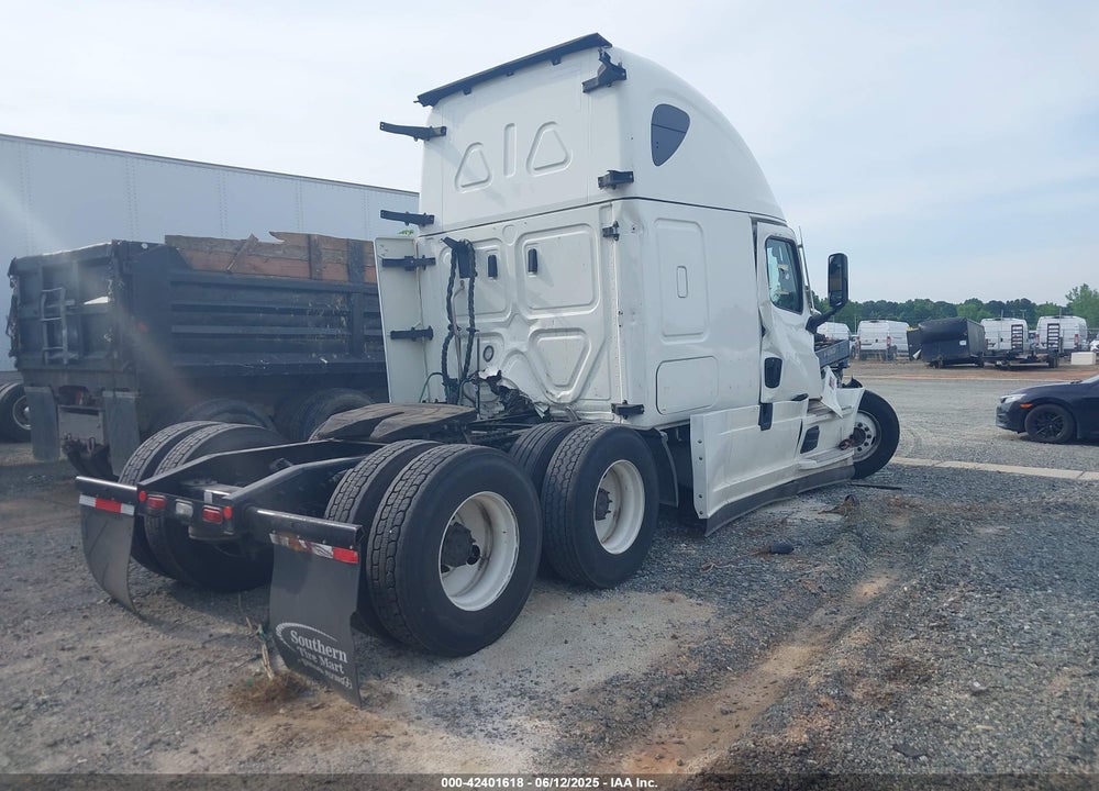 2022 FREIGHTLINER NEW CASCADIA 126 VIN: 3AKJHHDRXNSMV7776