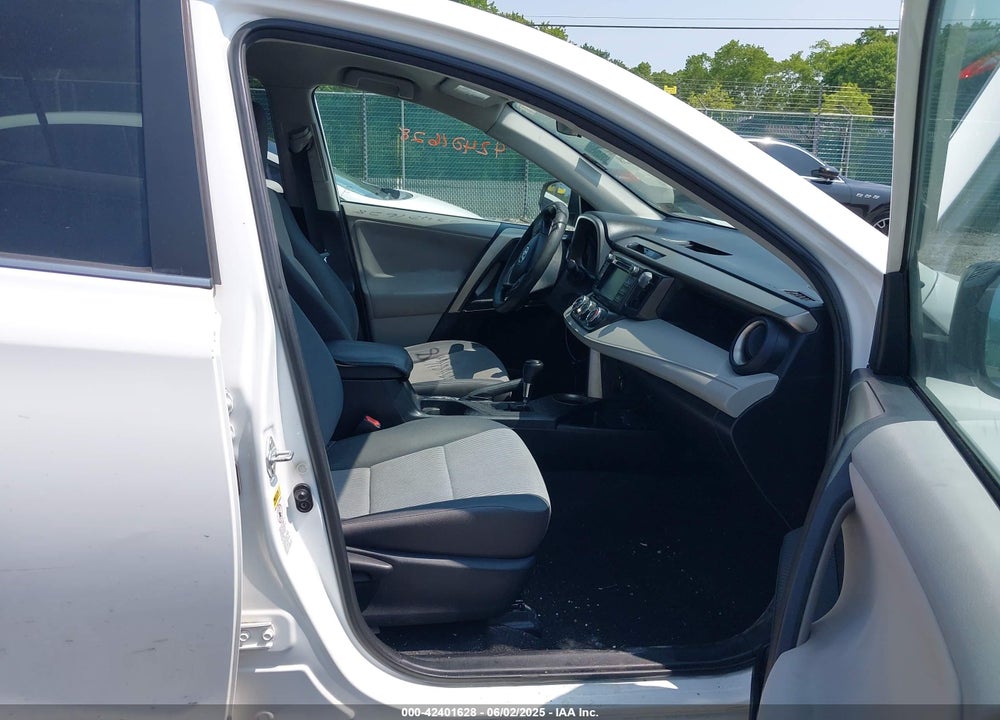 2013 TOYOTA RAV4 VIN: 2T3BFREV8DW010180