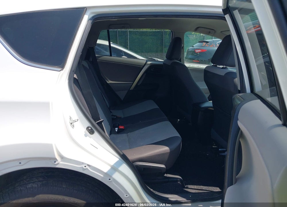 2013 TOYOTA RAV4 VIN: 2T3BFREV8DW010180