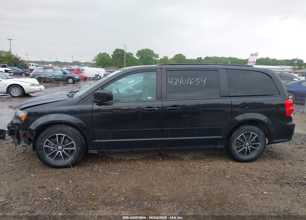 2017 DODGE GRAND CARAVAN GT VIN: 2C4RDGEG1HR790100
