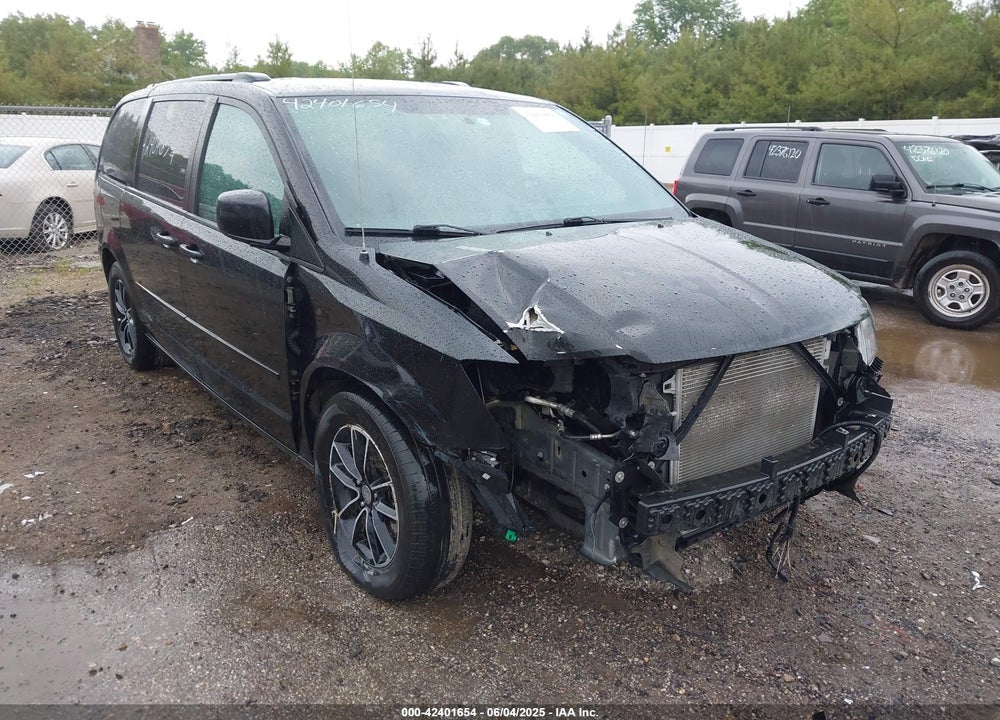 2017 DODGE GRAND CARAVAN GT VIN: 2C4RDGEG1HR790100
