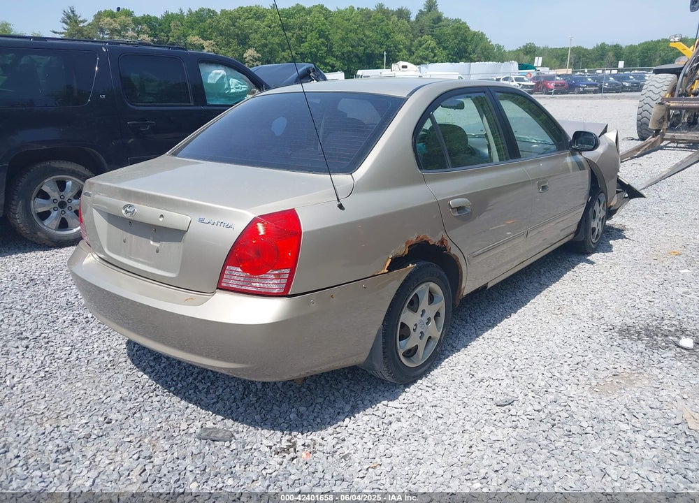 2005 HYUNDAI ELANTRA GLS/GT VIN: KMHDN46D05U126262