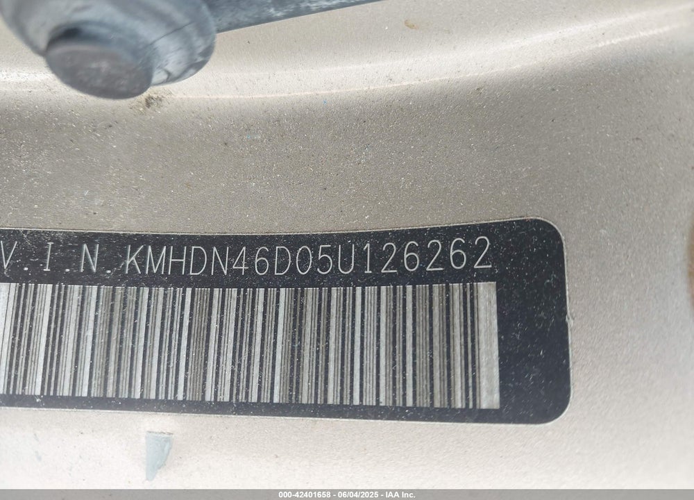 2005 HYUNDAI ELANTRA GLS/GT VIN: KMHDN46D05U126262