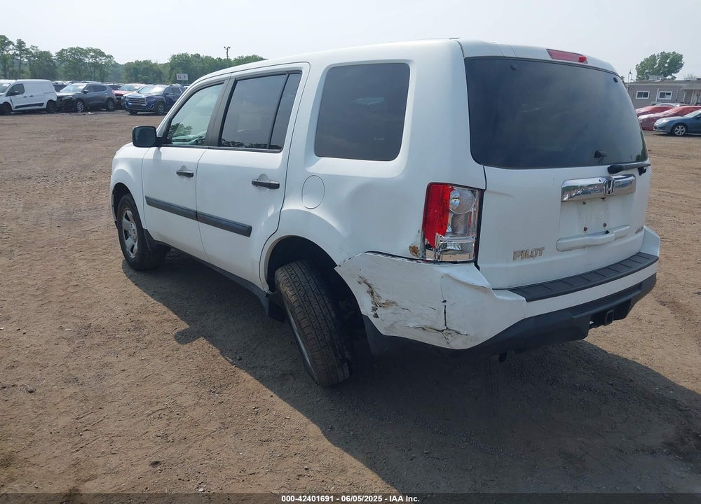2015 HONDA PILOT VIN: 5FNYF4H26FB050250