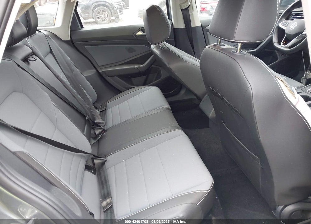 2025 VOLKSWAGEN JETTA VIN: 3VW7X7BU5SM014301