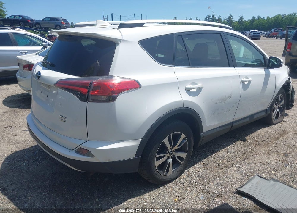 2016 TOYOTA RAV4 VIN: 2T3RFREV7GW505215