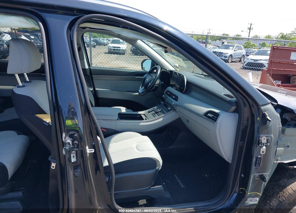2022 HYUNDAI PALISADE VIN: KM8R24HE8NU439161