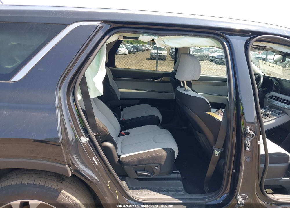 2022 HYUNDAI PALISADE VIN: KM8R24HE8NU439161