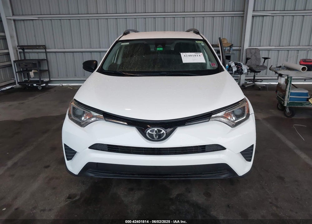 2018 TOYOTA RAV4 VIN: JTMZFREV1JD130846