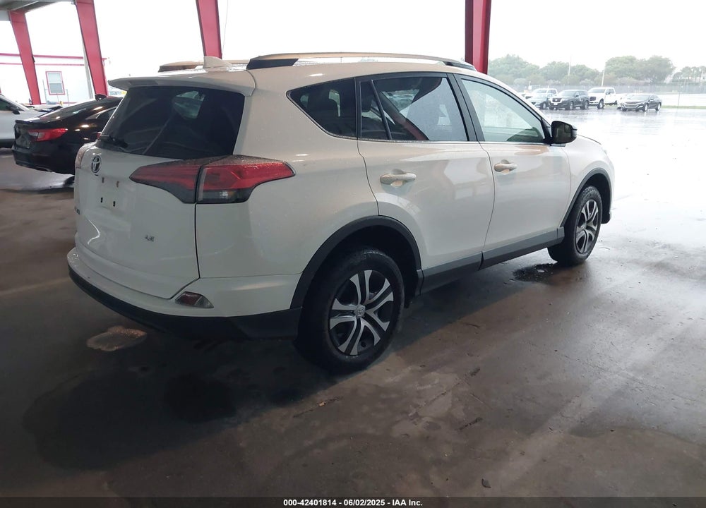 2018 TOYOTA RAV4 VIN: JTMZFREV1JD130846