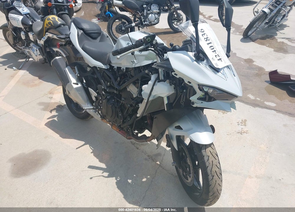 2025 KAWASAKI EX500 H VIN: ML5EXGH15SDA62574