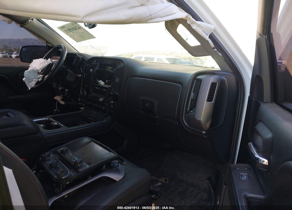 2016 GMC SIERRA 1500 SLT VIN: 3GTU2NEC4GG298540