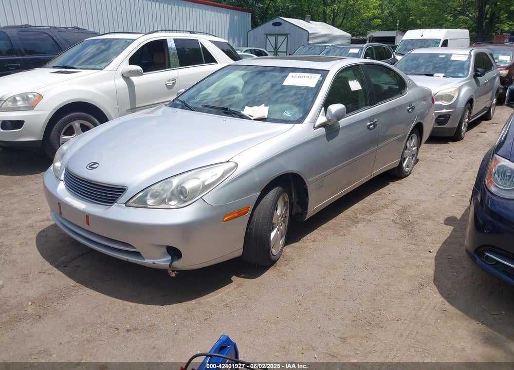 2005 LEXUS ES 330 VIN: JTHBA30G555112225