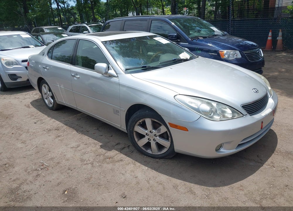2005 LEXUS ES 330 VIN: JTHBA30G555112225