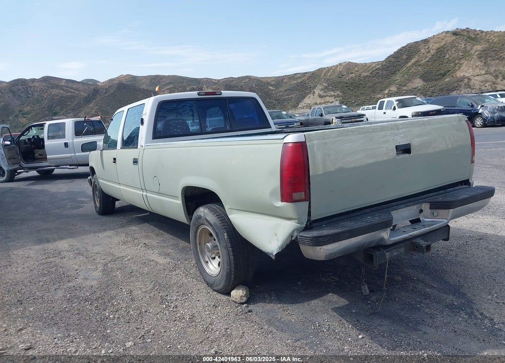 1997 CHEVROLET C3500 HD FLEETSIDE VIN: 1GCGC33J4VF021806