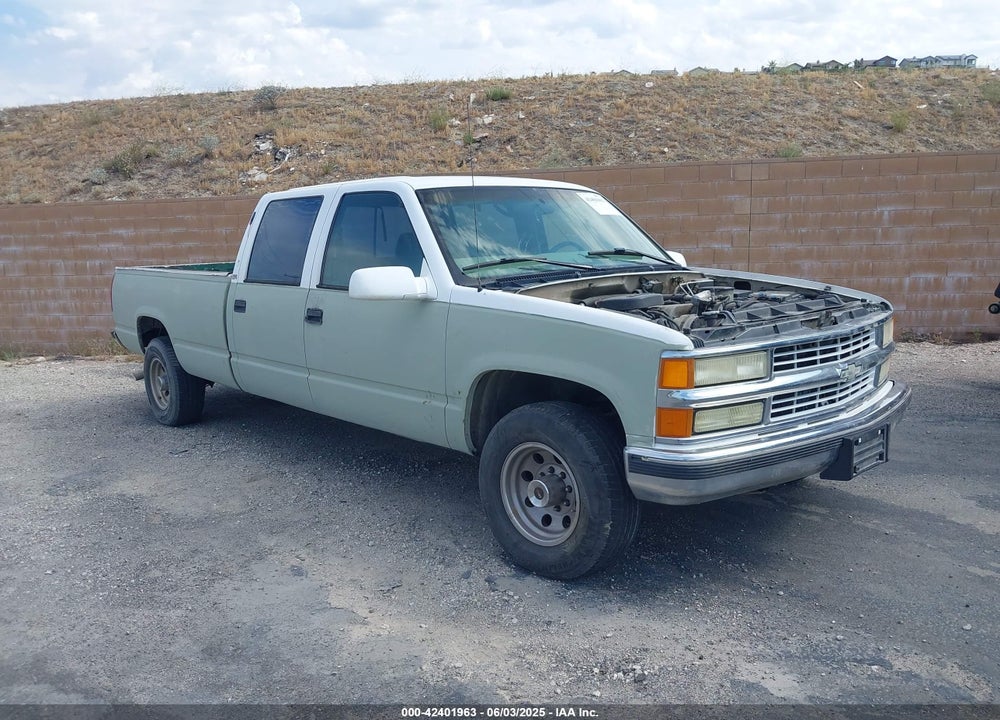 1997 CHEVROLET C3500 HD FLEETSIDE VIN: 1GCGC33J4VF021806