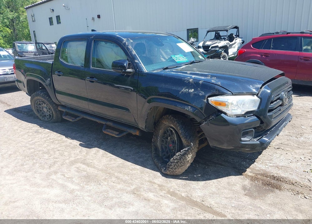2018 TOYOTA TACOMA DBL CAB/SR/TRDSPT/OR/PRO VIN: 3TMCZ5AN7JM176939